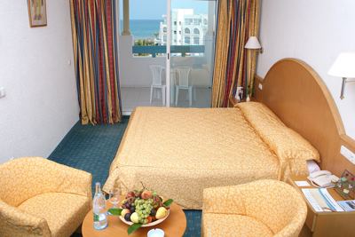 Double room with balcony and fruit basket at El Mouradi Mahdia Double room with balcony and fruit basket at El Mouradi Mahdia